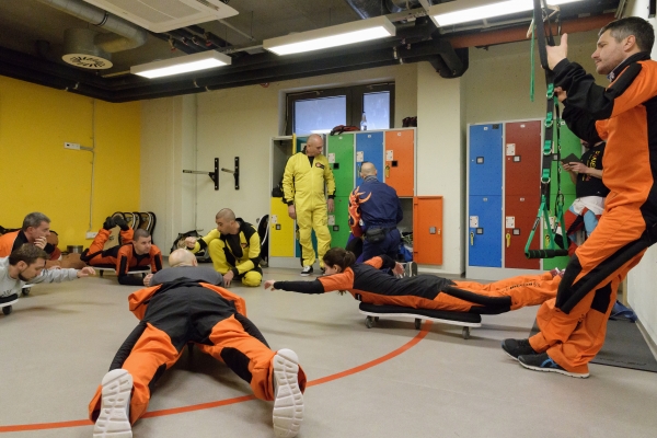 WIND TUNNEL CAMP OR HOW WE TRAIN FOR SKYDIVING INDOORS