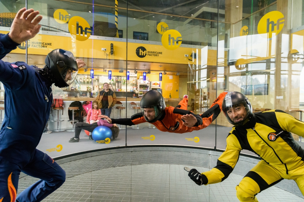 WIND TUNNEL CAMP OR HOW WE TRAIN FOR SKYDIVING INDOORS